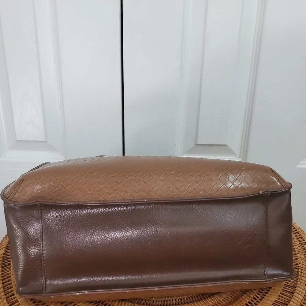 Relic Womens Woven Minimalist Normcore Handbag With Double Handles